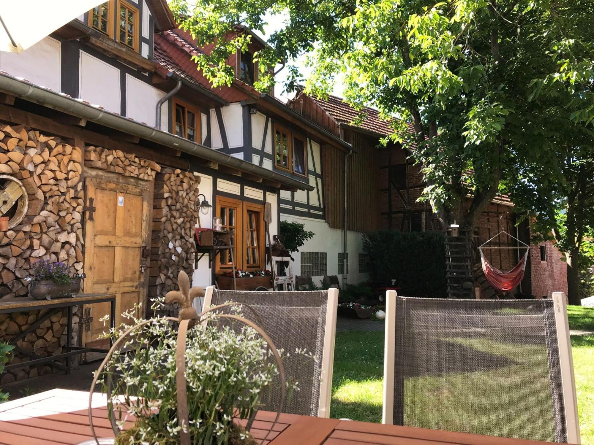 Fachwerktraum Im Hof Apartment Alheim ภายนอก รูปภาพ